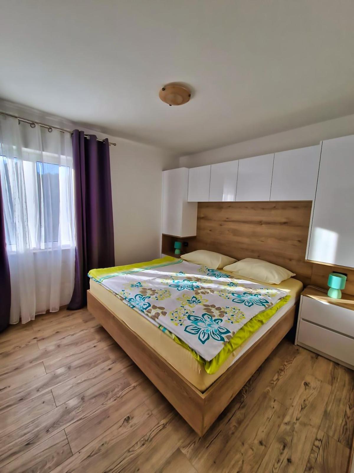 Plavi Val Apartments Tribunj  Ngoại thất bức ảnh