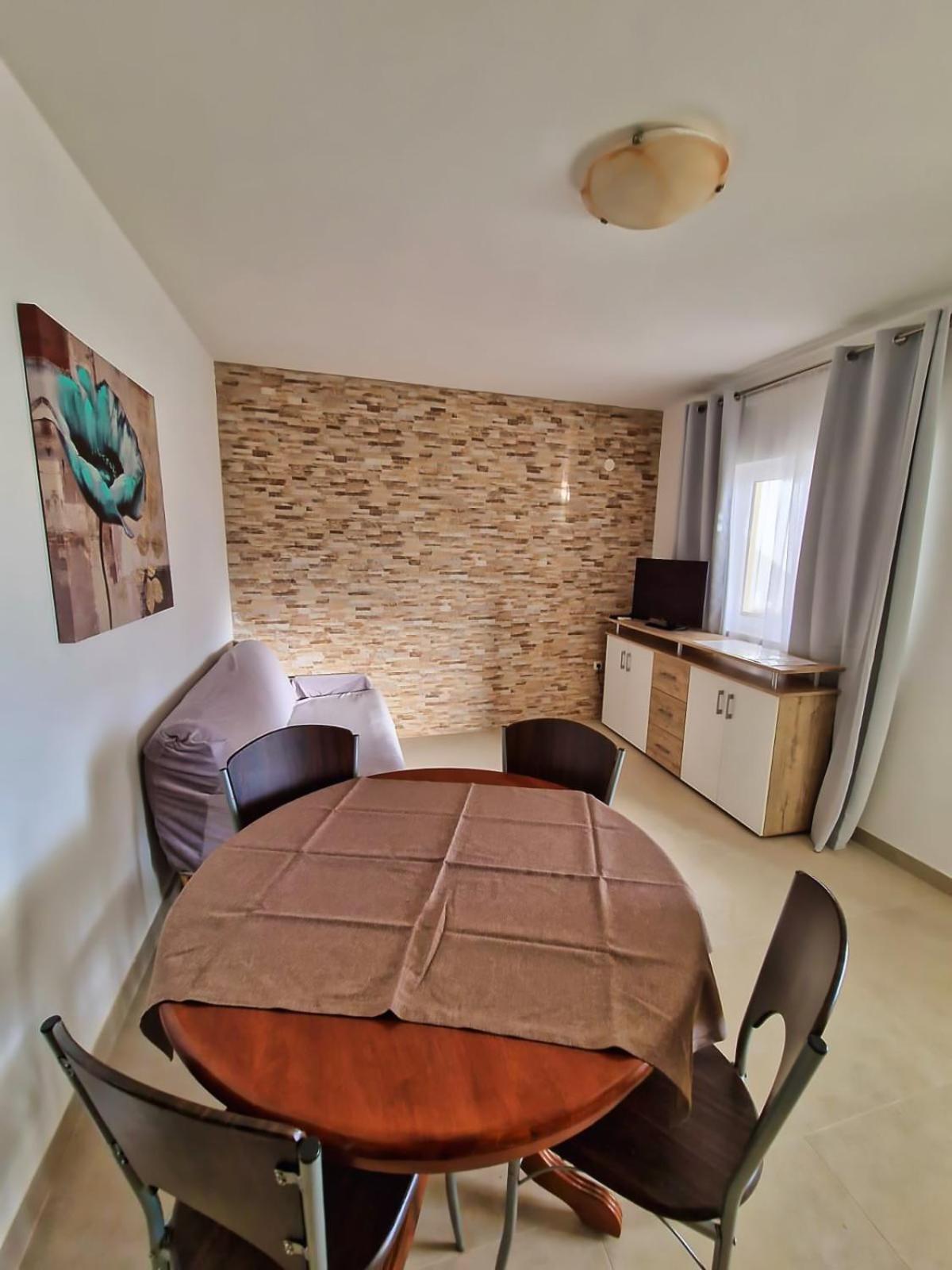 Plavi Val Apartments Tribunj  Ngoại thất bức ảnh