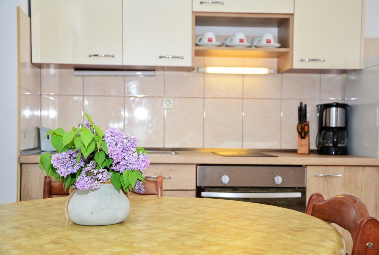 Plavi Val Apartments Tribunj  Ngoại thất bức ảnh