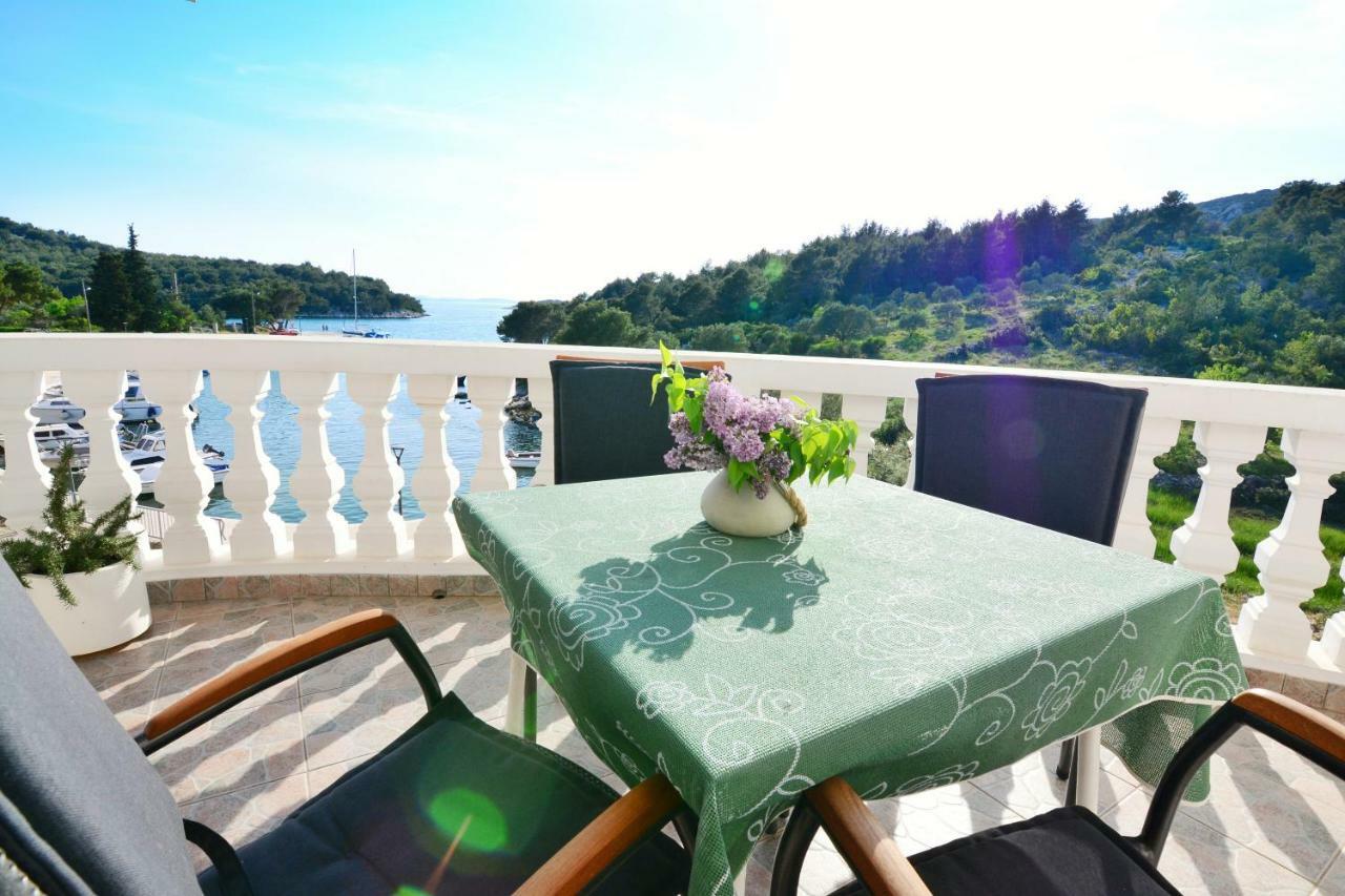 Plavi Val Apartments Tribunj  Ngoại thất bức ảnh