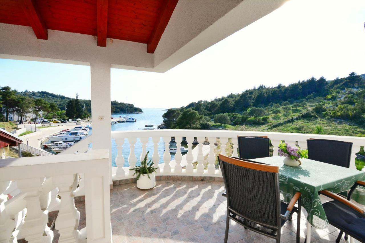 Plavi Val Apartments Tribunj  Ngoại thất bức ảnh